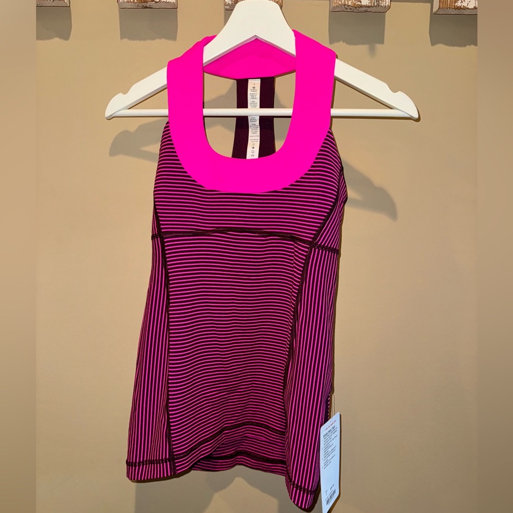 NWT Lululemon Tank top SZ 4